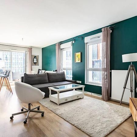 Grand Appartement , Paris La Defense Arena, 50 Metres De La Gare, 15 Min Champs Elysees Nanterre Eksteriør bilde