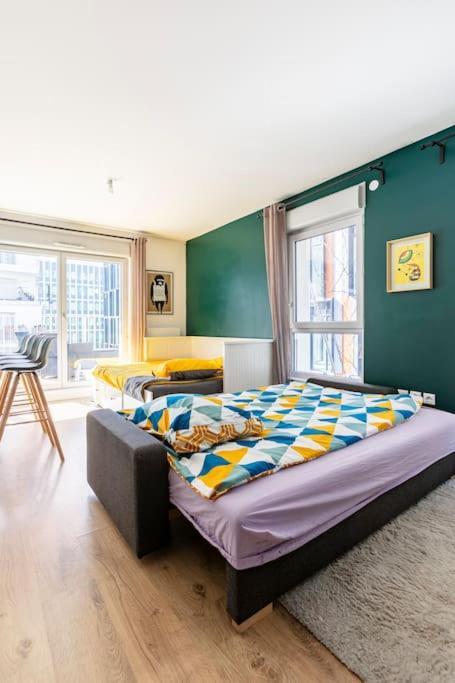 Grand Appartement , Paris La Defense Arena, 50 Metres De La Gare, 15 Min Champs Elysees Nanterre Eksteriør bilde